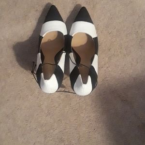 Womens high heel shoed